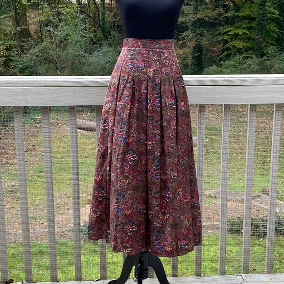 Vintage Dresses & Skirts - Vintage 80s 90s Floral Highwaist Midi Rayon Skirt